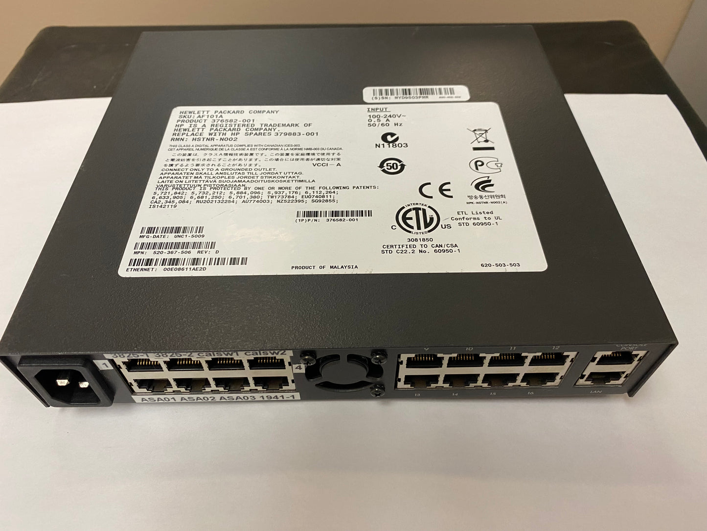 REF-HP16 Port Serial Consol Server
